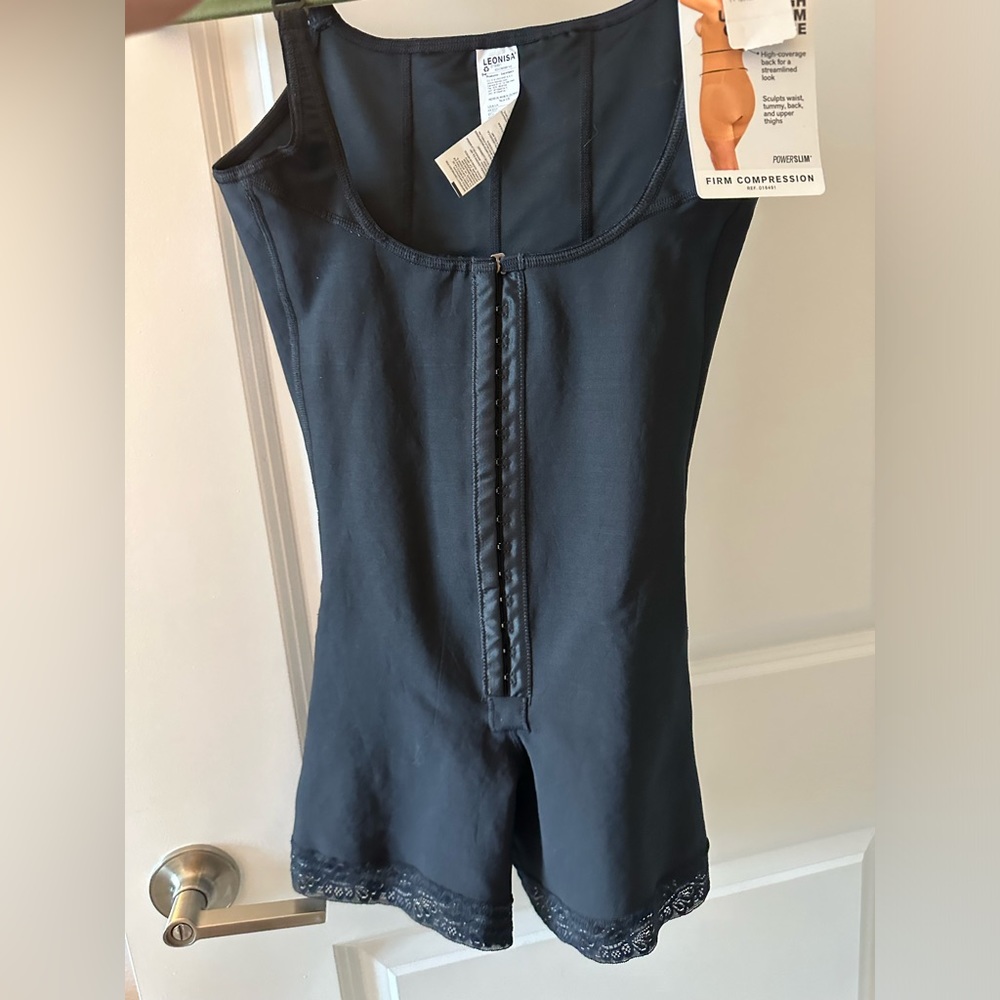Leonisa Compression garment “firm” faja NWT